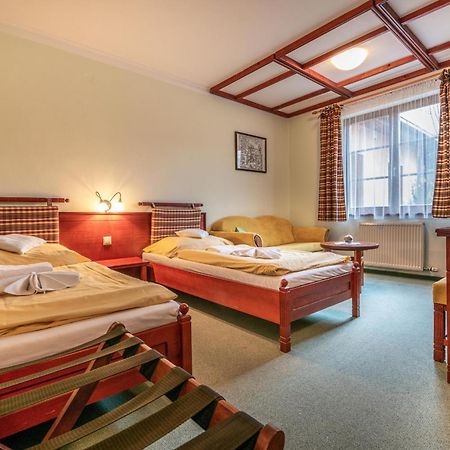 Hotel Golfer Körmöcbánya Kültér fotó