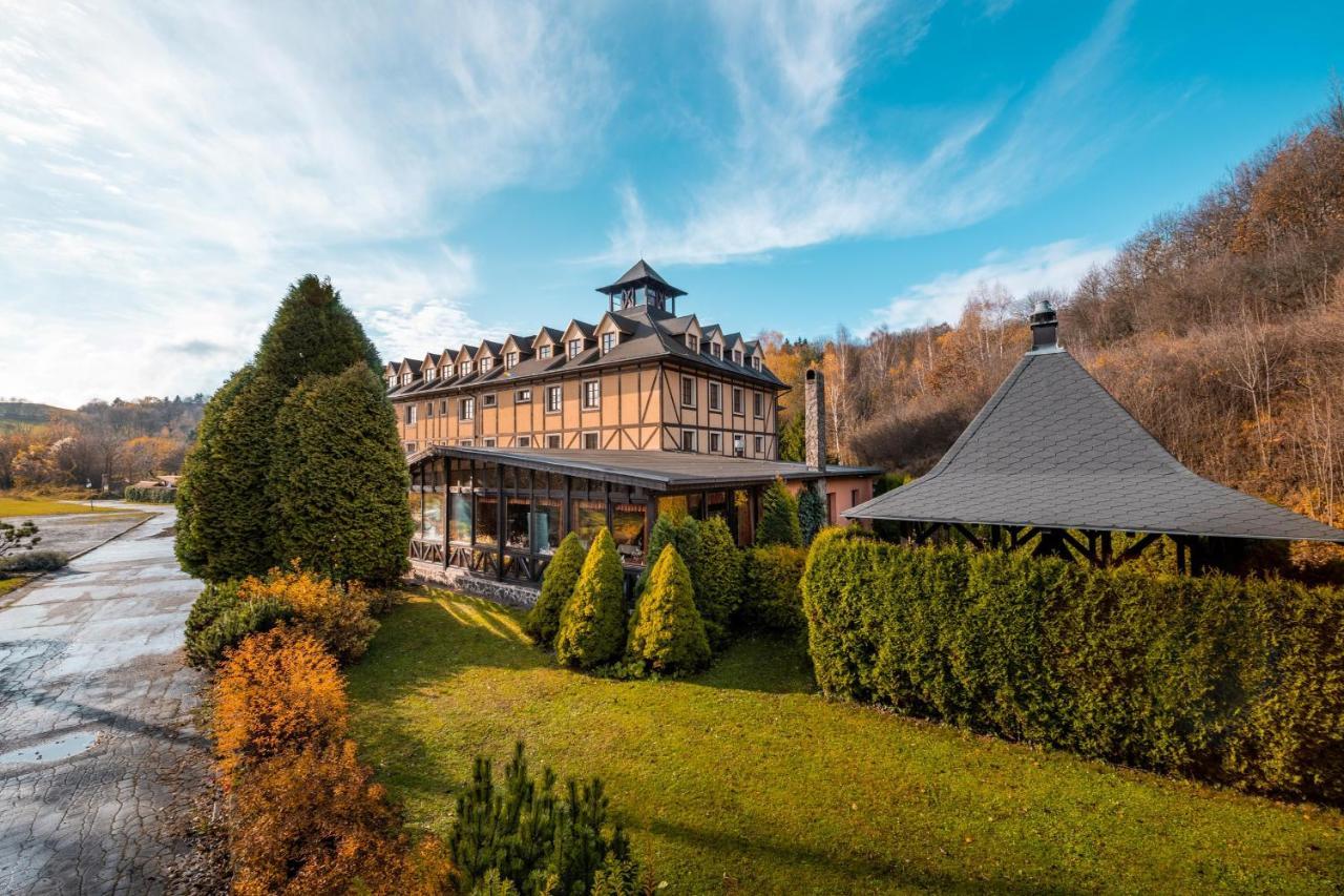 Hotel Golfer Körmöcbánya Kültér fotó